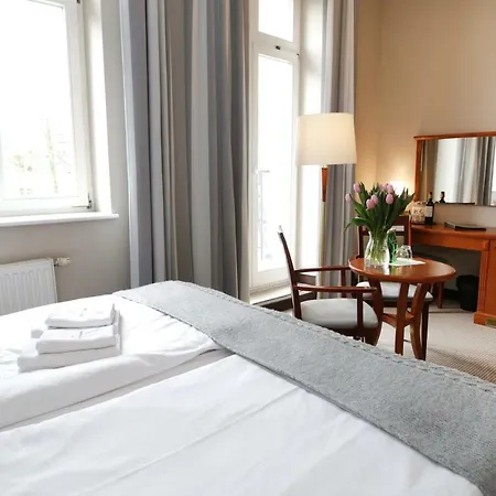 ホテル Maxymilian Unique - Adults Only 3*